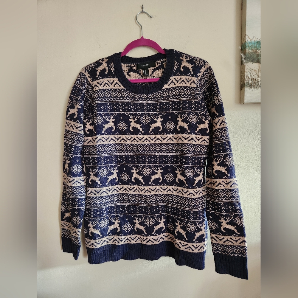 Forever 21 Christmas holiday sweater deer snowflakes medium